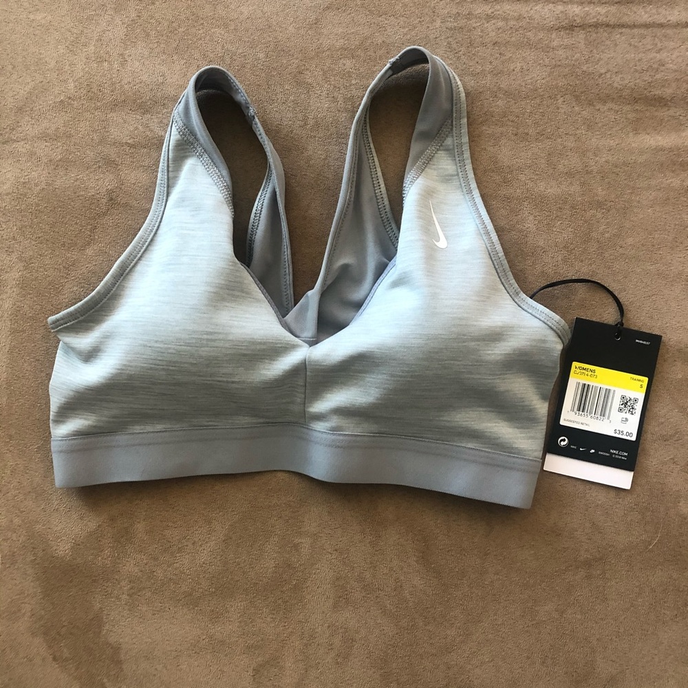 NWT Nike sports bra - size S
